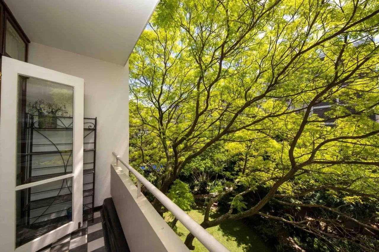 Apartment Central Urban Studio with Garden viewSwimming Pool Kapstadt